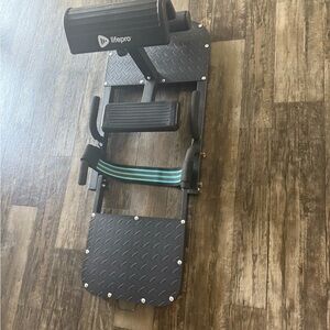 Life pro Black Exercise Equipment new in box picture is of a demo display.